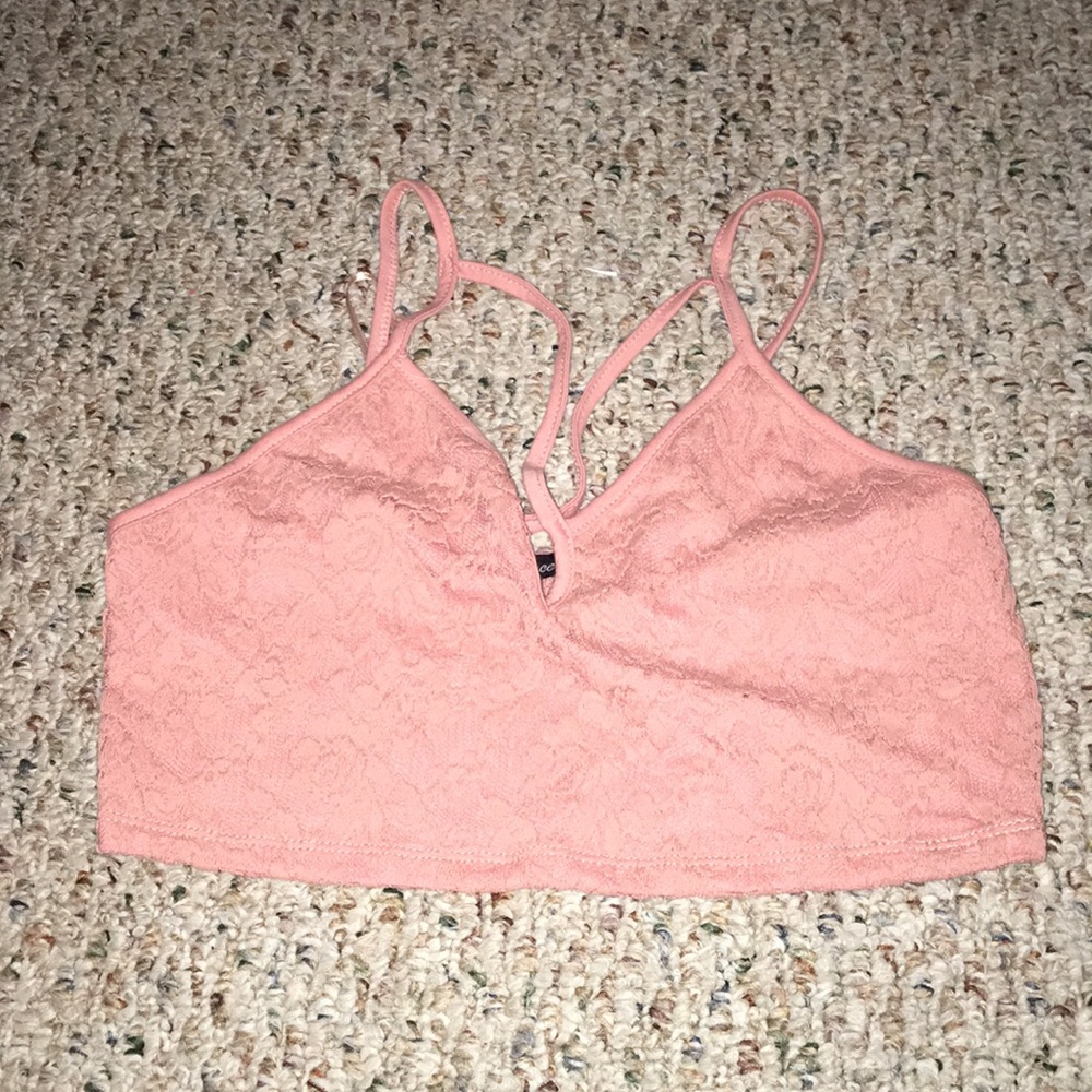 pink crop top